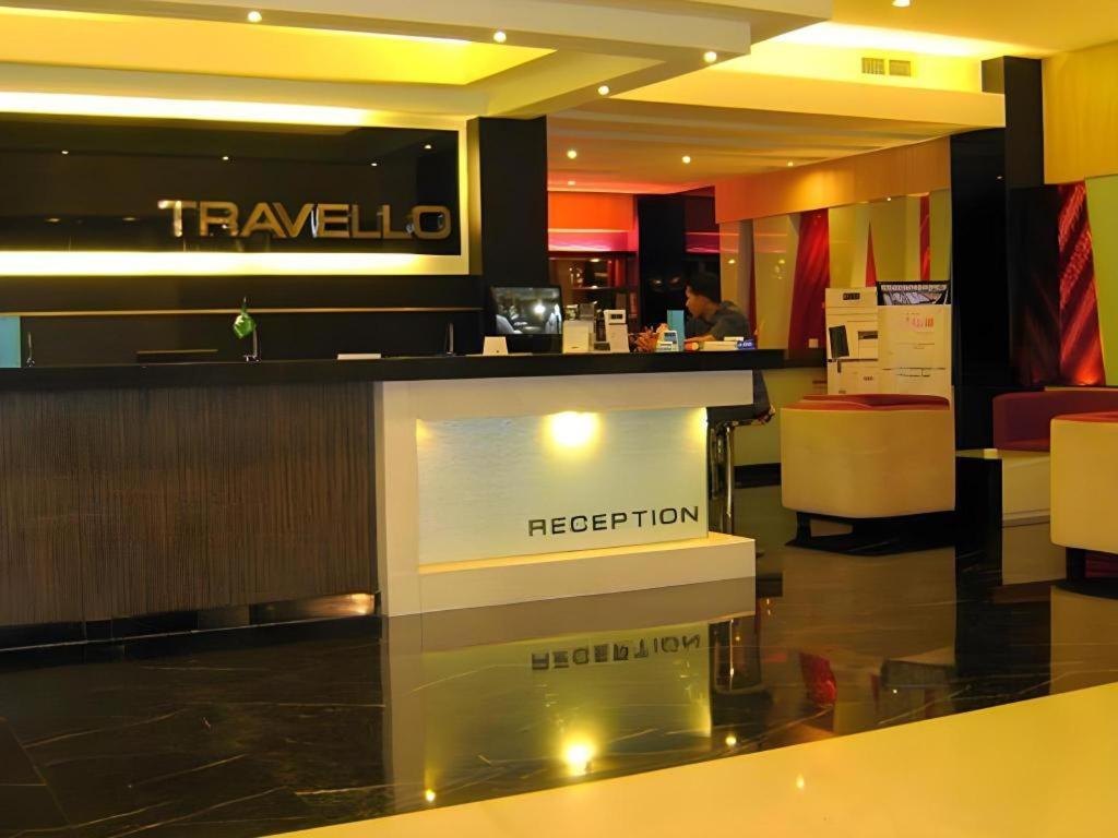 Travello Hotel Manado Ngoại thất bức ảnh