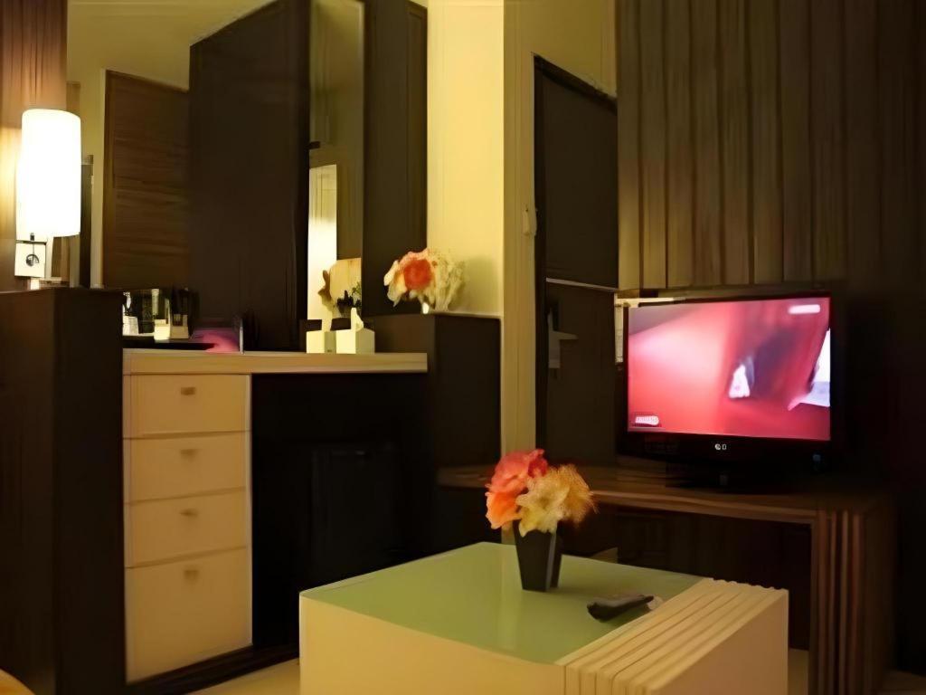Travello Hotel Manado Ngoại thất bức ảnh