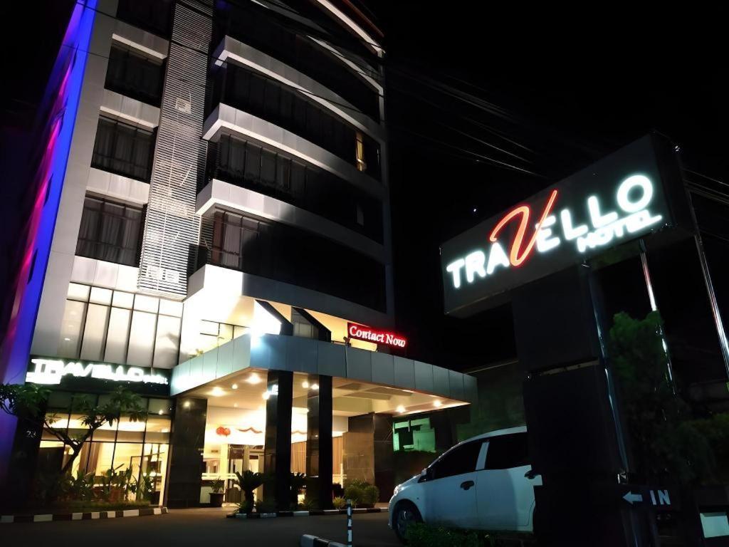 Travello Hotel Manado Ngoại thất bức ảnh