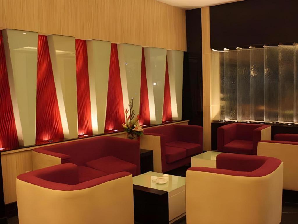 Travello Hotel Manado Ngoại thất bức ảnh