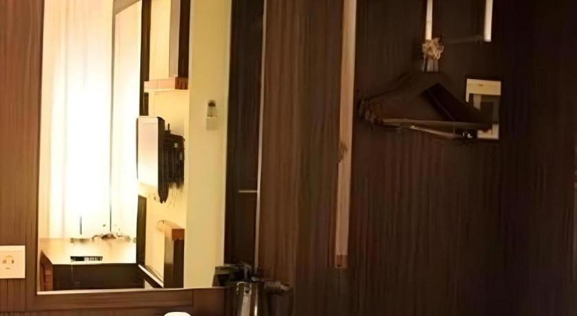 Travello Hotel Manado Ngoại thất bức ảnh